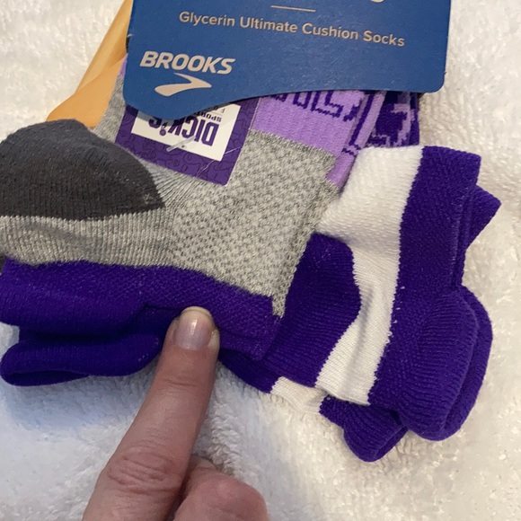 brooks glycerin ultimate cushion socks